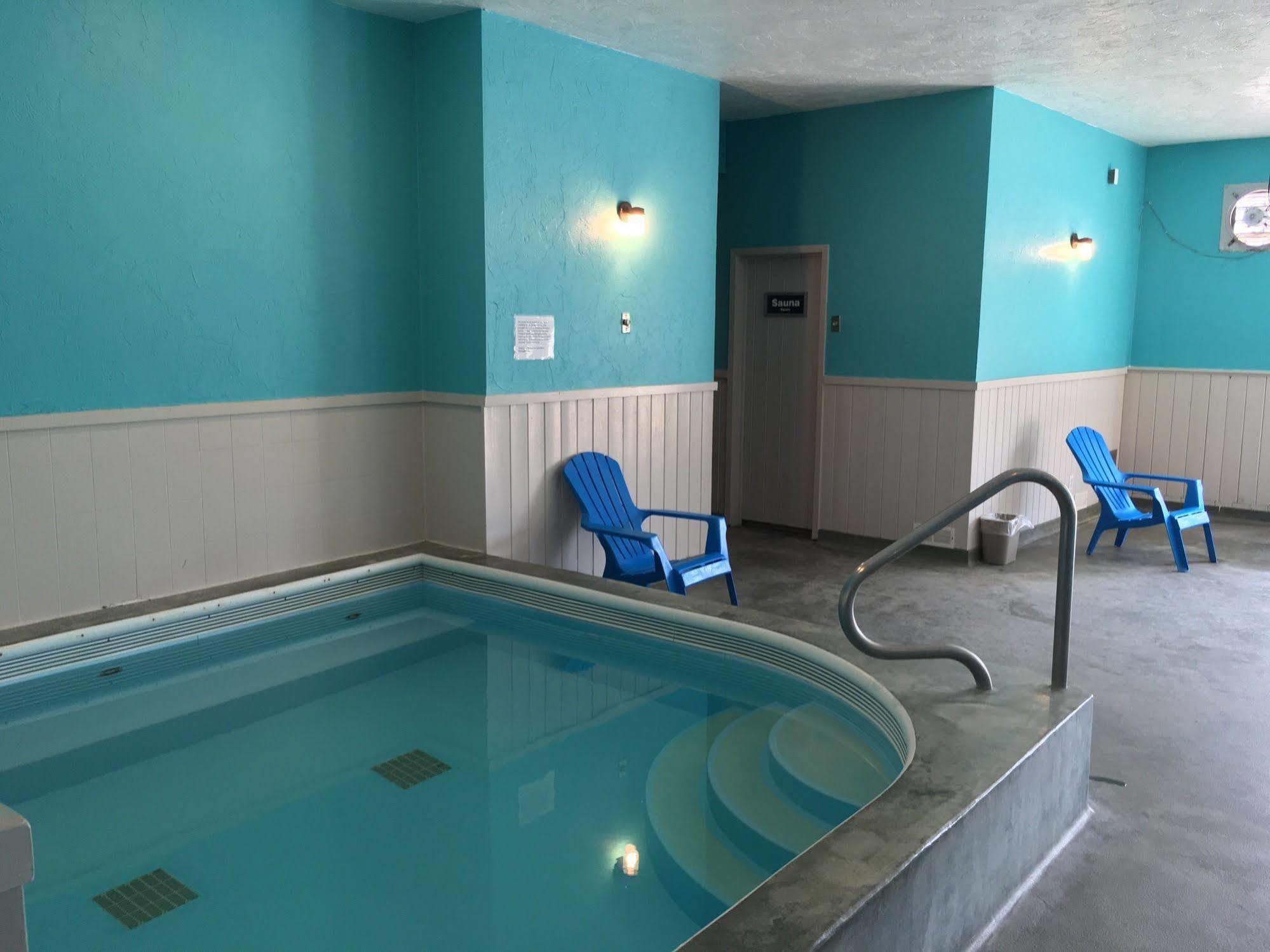 Fairway Inn Съсекс Екстериор снимка